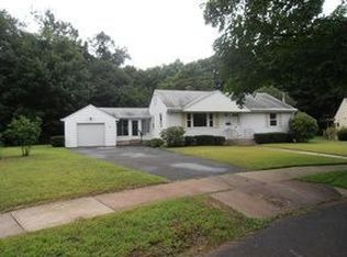 58 Furman Rd, Hamden, CT 06514