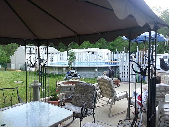 4th image of 3 Woodview Dr