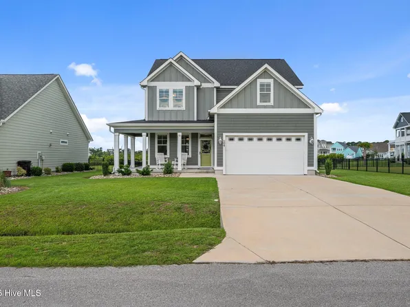 604 Trawler Place, Newport, NC 28570