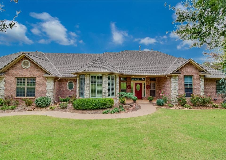 1st image of 21300 N Fossil Creek Dr