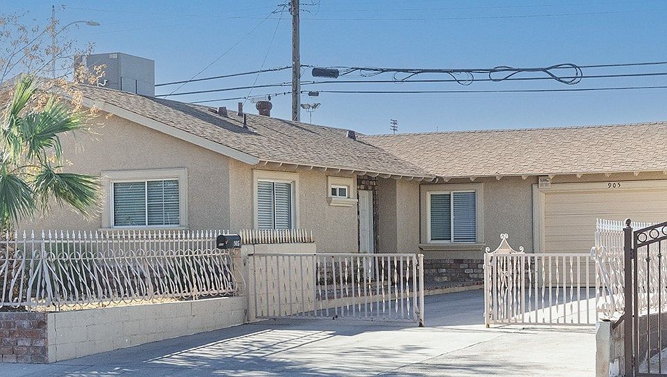905 N 17th St, Las Vegas, NV 89101 | Zillow