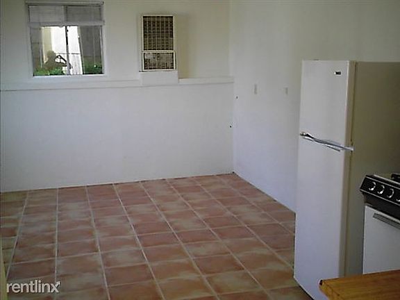 2355 half curlew living space