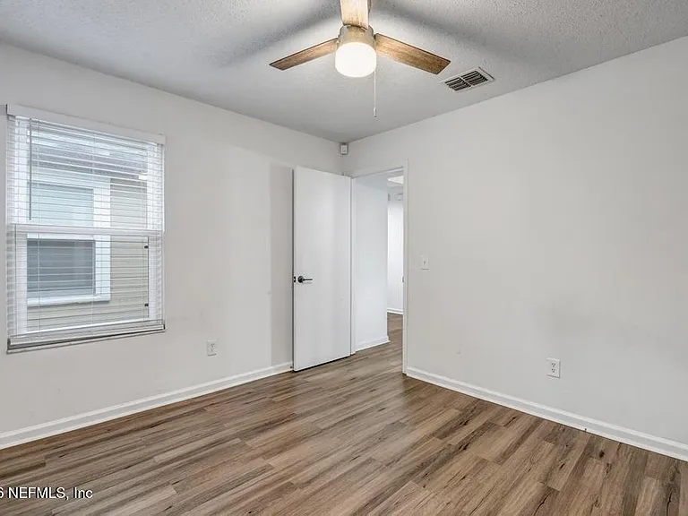 3105 Coral Reef Dr — Photo 27