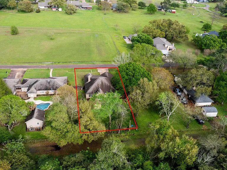 15575 Kitty Hawk Dr — Photo 35