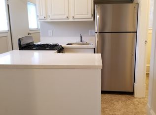 5703 18th Ave NE #3, Seattle, WA 98105