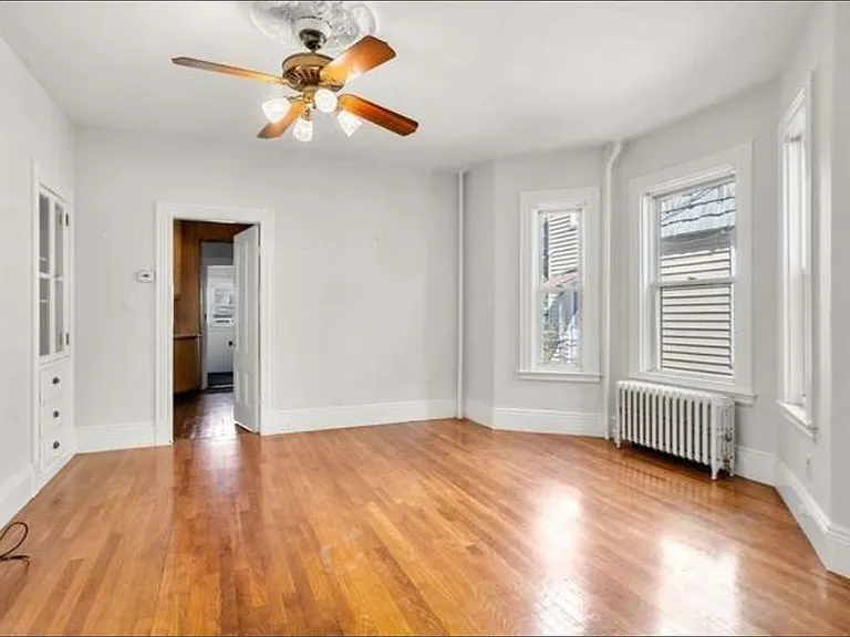 11 Dorset St #1 — Photo 7