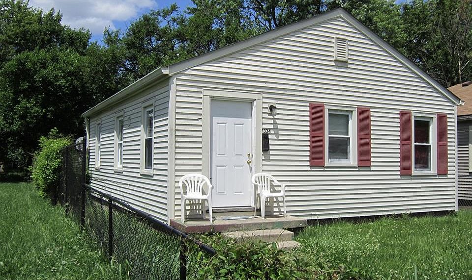 2nd image of 1324 W 27th St