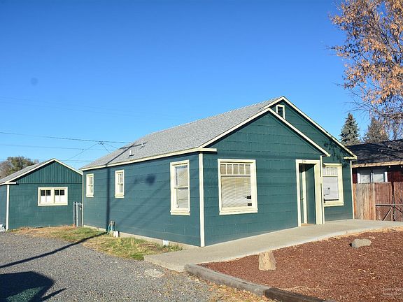 2nd image of 799 NW 2nd St