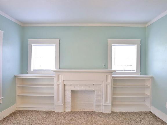 5th image of 701 Poplar St