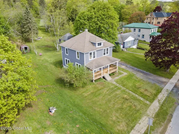 11 River Street, Stamford, NY 12167