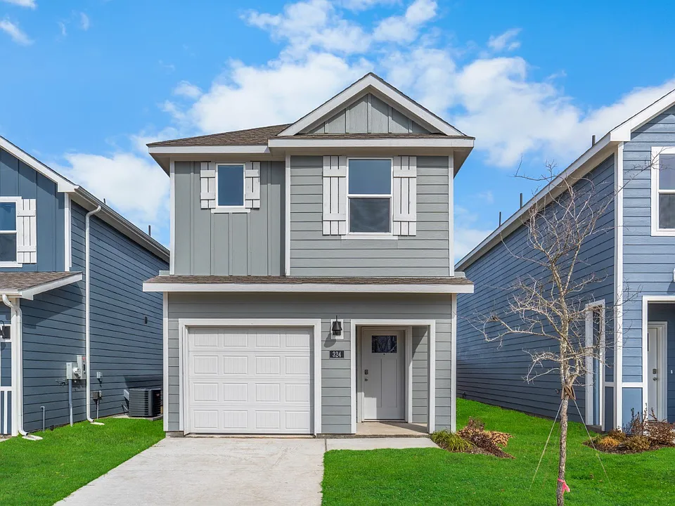324 Tall Cedar Way