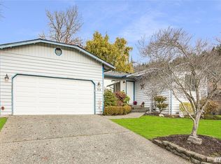 915 235th St SW, Bothell, WA 98021