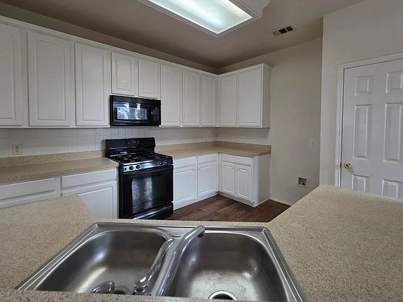4th image of 5413 Redwater Ct