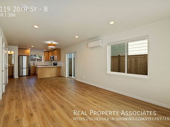 3rd image of 3119 20th St #B