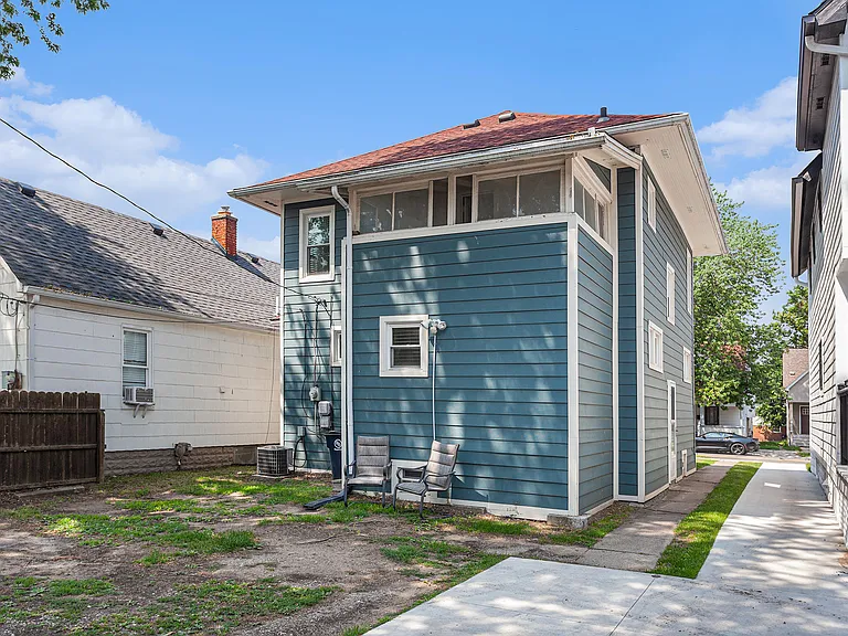 202 N Washington Ave — Photo 23