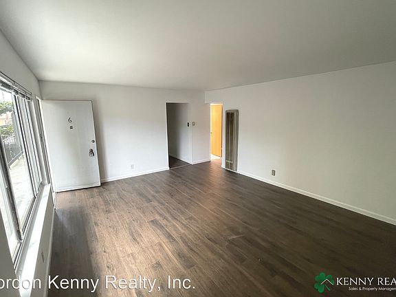 2nd image of 568 Baden Ave #6