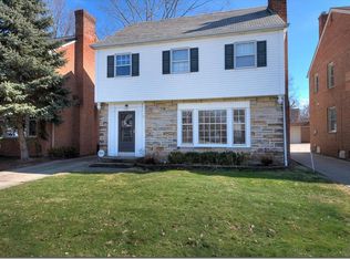 2371 Edgerton Rd, University Heights, OH 44118