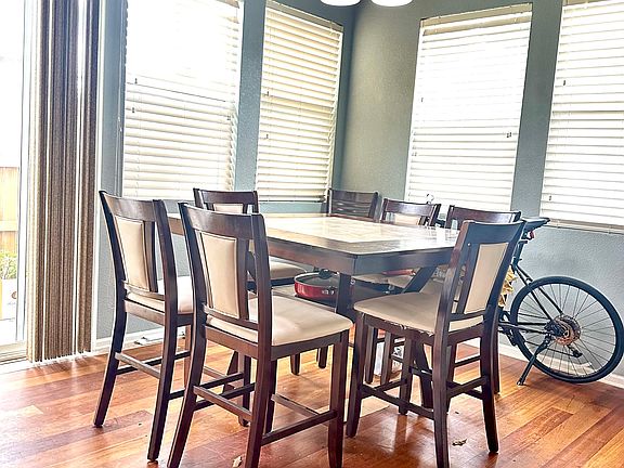 5th image of 17167 Waterhouse Cir Unit A