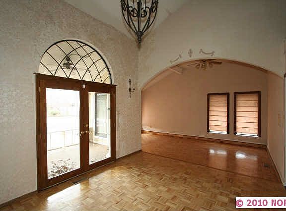 4th image of 316 Gail Ln