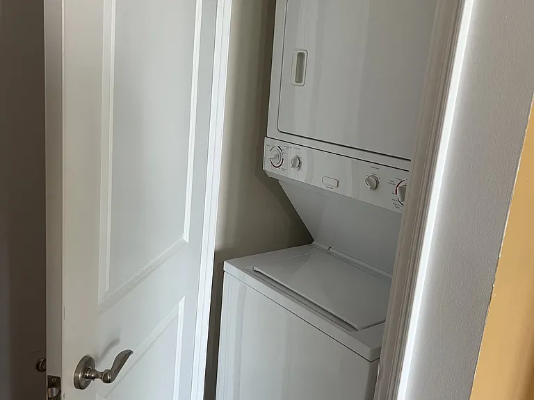 100 John St #2401 — Photo 22