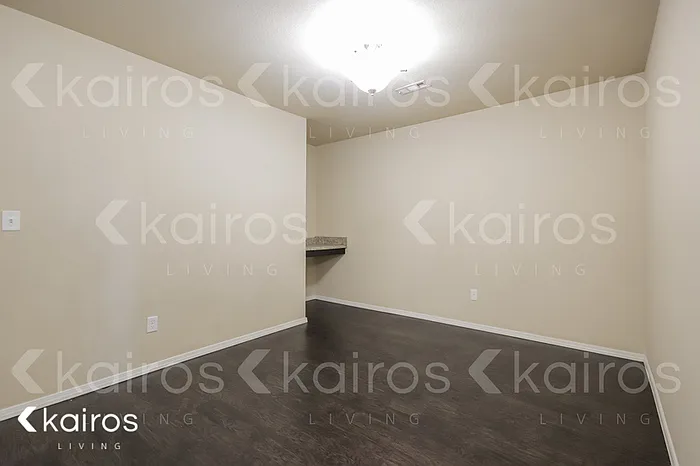 4005 Thomas St #B — Photo 7