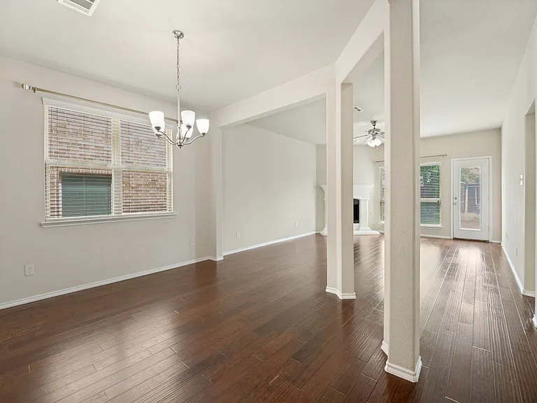 9909 Copperhead Ln — Photo 6