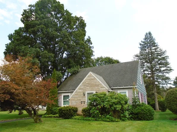 101 Lewis St, Vestal, NY 13850