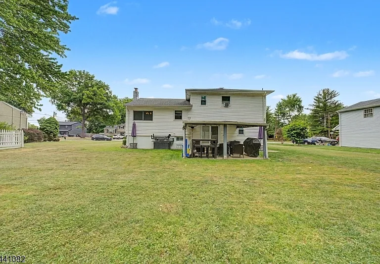 23 Distler Ave — Photo 27
