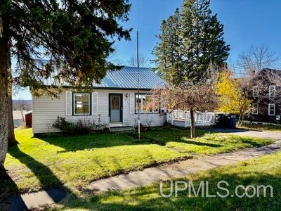 519 E Bonnie Rd, Ironwood, MI, 49938