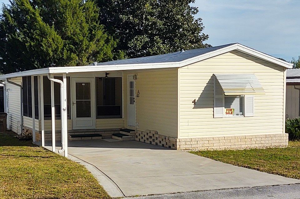 1st image of 4 Lake Griffin Dr