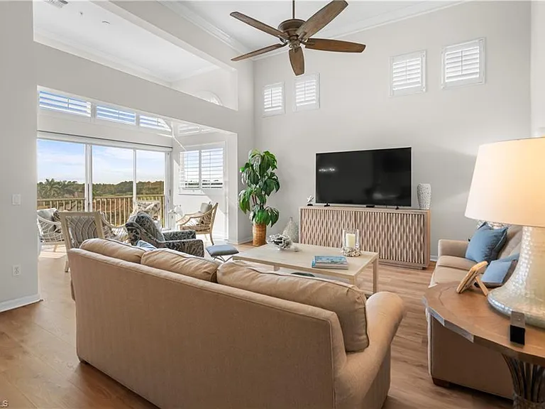 1540 Clermont Dr #F-403 — Photo 3