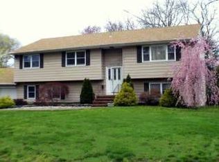 4604 Spring St, Wall Township, NJ 07753