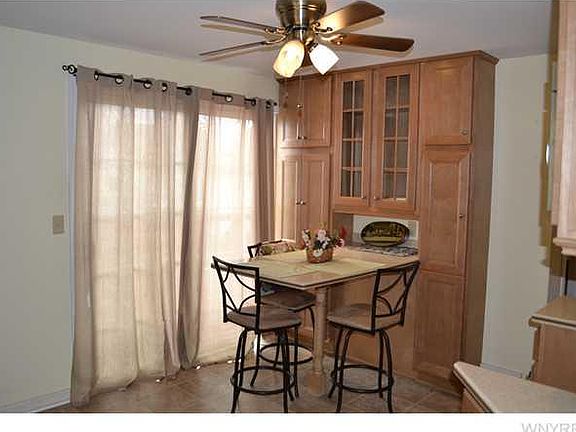 2nd image of 93 Park Edge Dr
