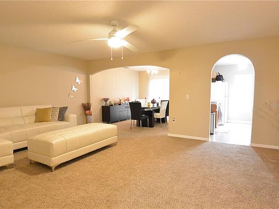 3rd image of 4628 Ashburn Square Dr