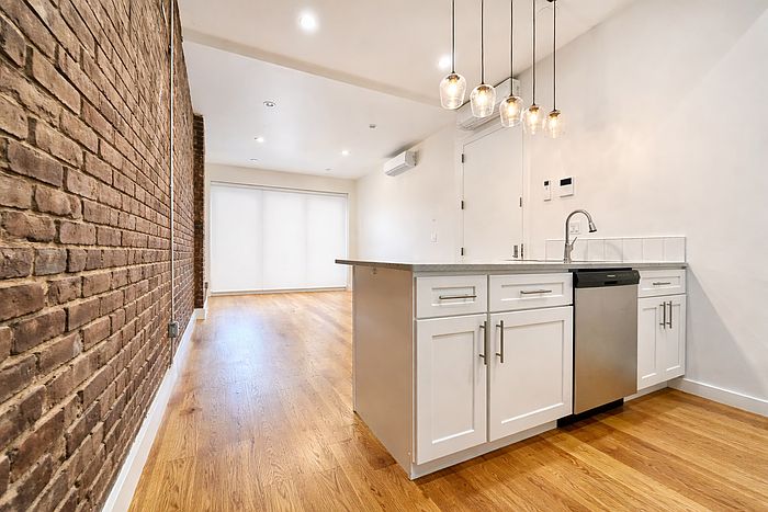 1st image of 7320 18th Ave #3
