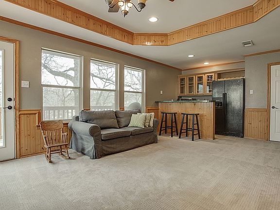 4th image of 2805 Bent Oaks Dr
