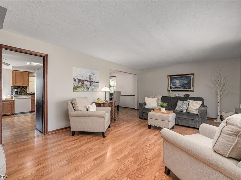25035 Lake Rd, Bay Village, OH 44140 Zillow