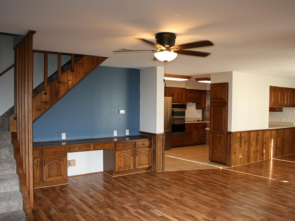 905 Ponca Ave, Satanta, KS 67870 Zillow