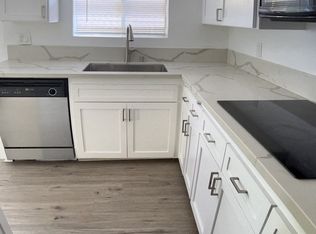 834 2nd St., Santa Monica, CA 90403