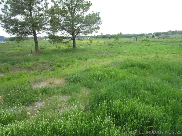 36701 E 141st St S, Coweta, OK 74429