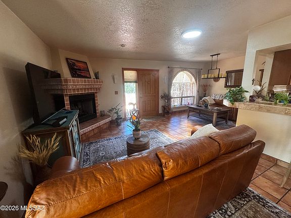 3rd image of 5030 N Pueblo Villas Dr