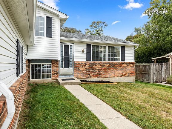 3rd image of 10716 Windingway Dr