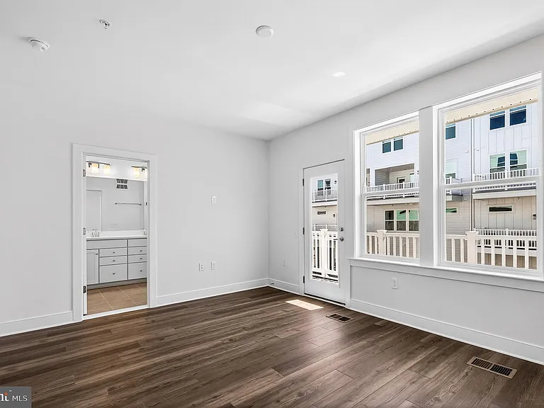 19808 Lavender Dust Sq — Photo 17