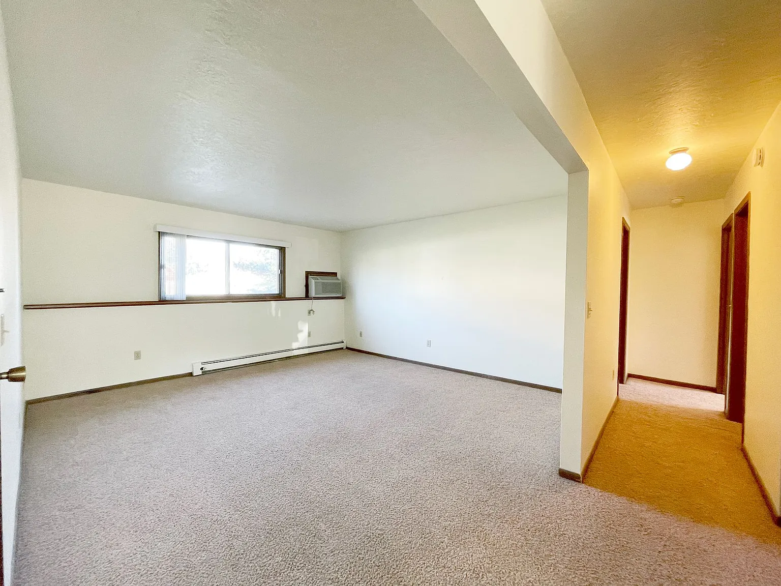 2805 7th Street SW Apartments - Just East of Dakota Square Mall — Photo 4
