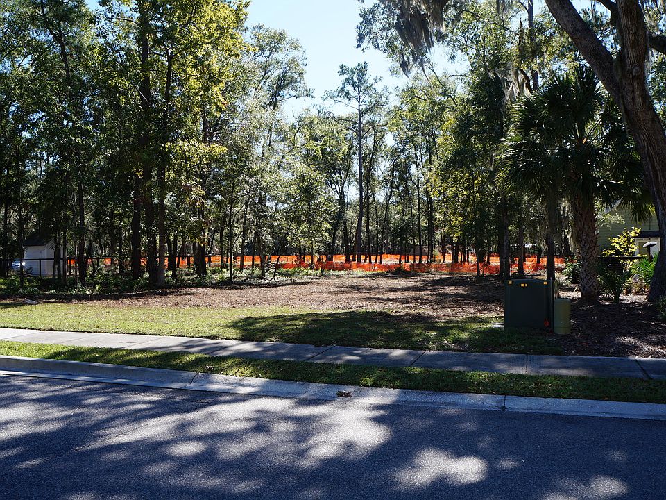 2nd image of 20 Sweet Olive Dr