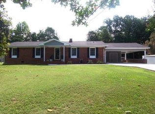 111 Bradley Rd, Winston Salem, NC 27107