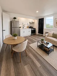 368 Shepherd Avenue, #609A