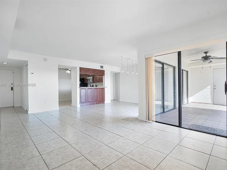 9040 SW 125th Ave #D408 — Photo 12