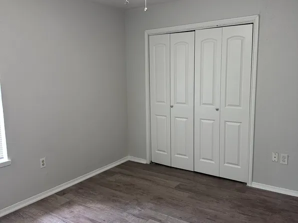 1513 Nueces Dr, Garland, TX 75040