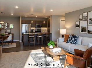 1361 N 14th Ave #B101, Sturgeon Bay, WI 54235